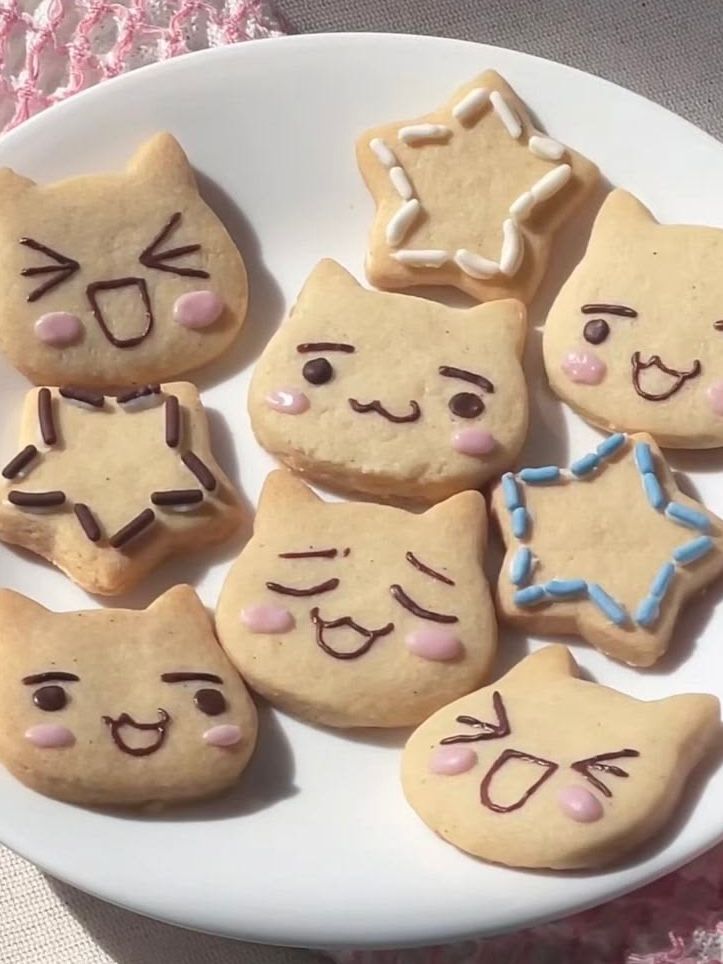 Neko & Star Butter Cookies